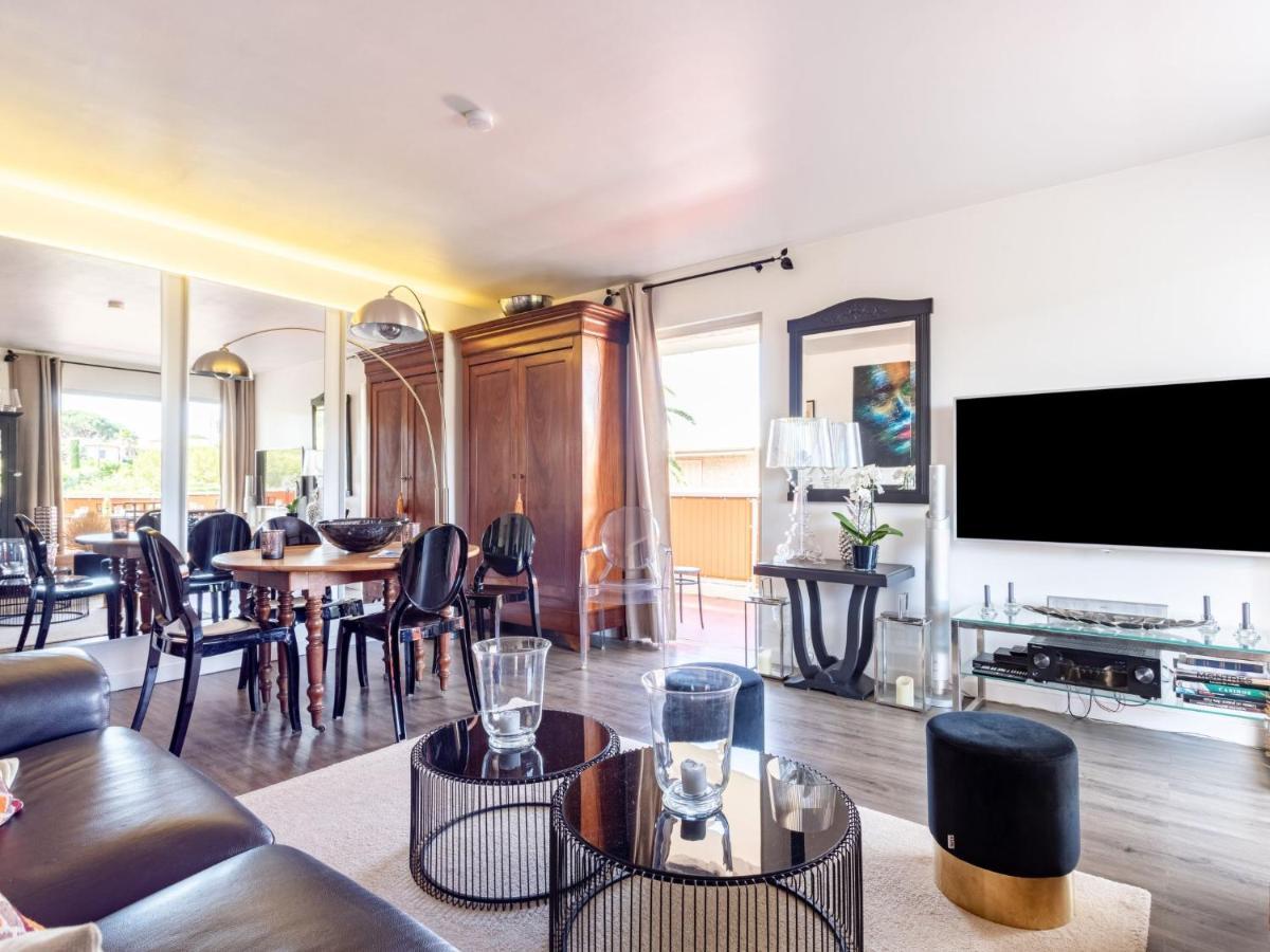 Apartment Les Patios-7 By Interhome 圣特罗佩 外观 照片